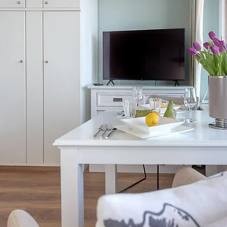 Ad 6 _ Ocean View _whg 265_ _ Westerland